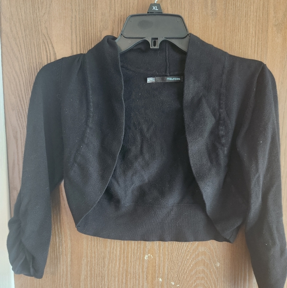 Maurices Classic Black Shaw